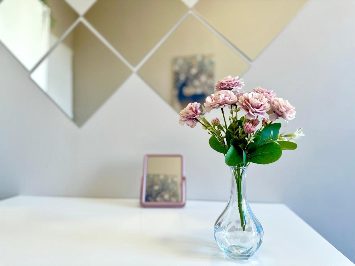 Mmrent Flora Room Gdansk Bagian luar foto